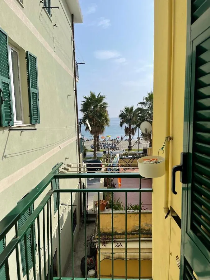 Casa A-Mare Apartment Varazze