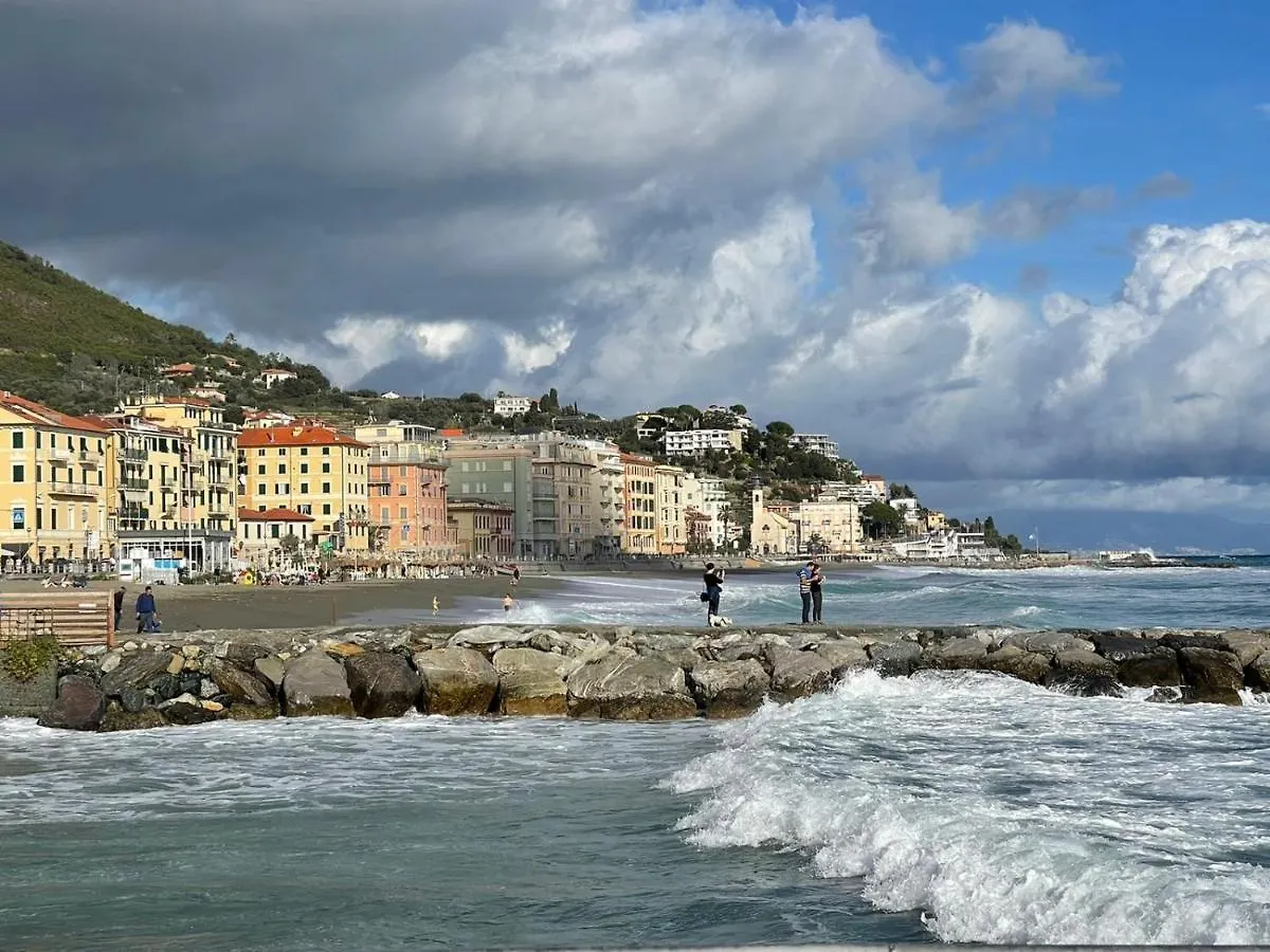 Casa A-Mare Apartment Varazze Italy