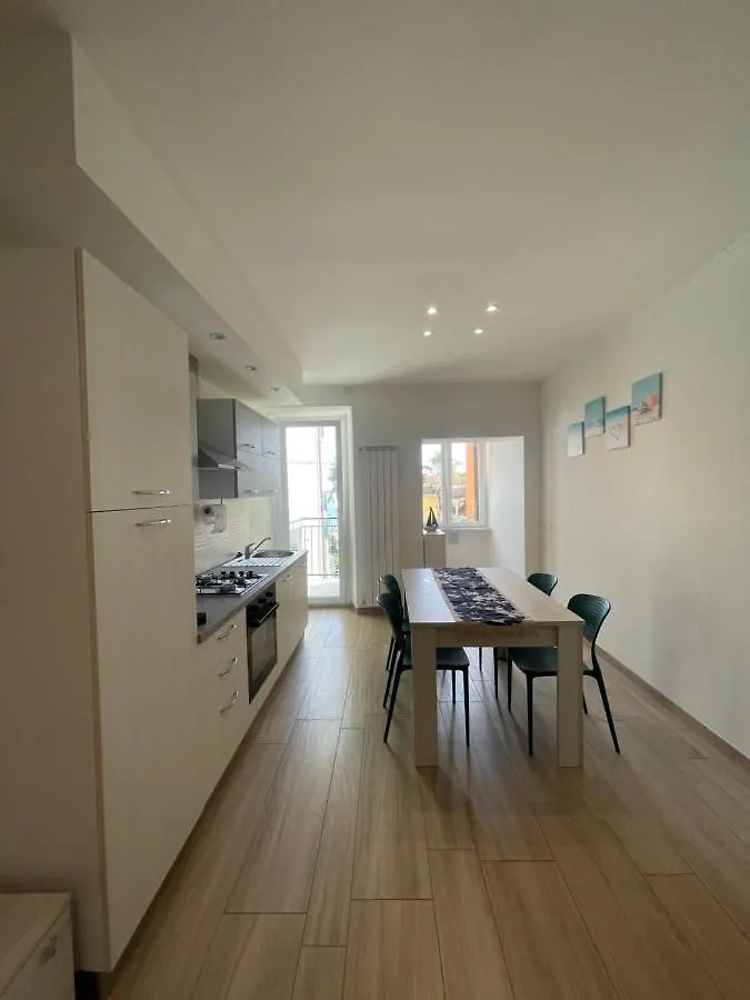 Casa A-Mare Apartment Varazze